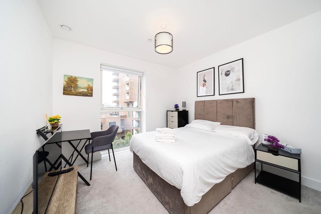 1br Gem In Shared Near O2 Arena & Excel With Patio, Private Bath, Free Parking & Garden * Londres