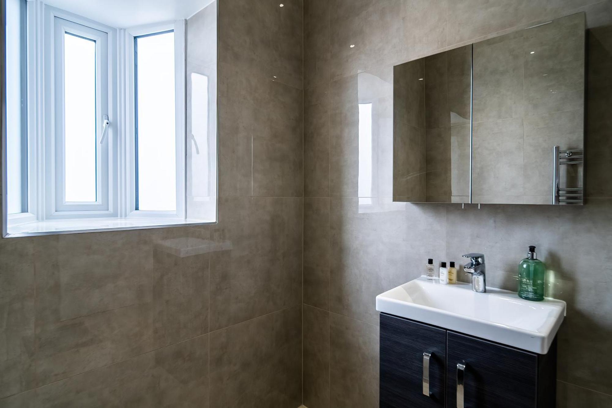 Apartment En-suite In Near Wembley Stadium *