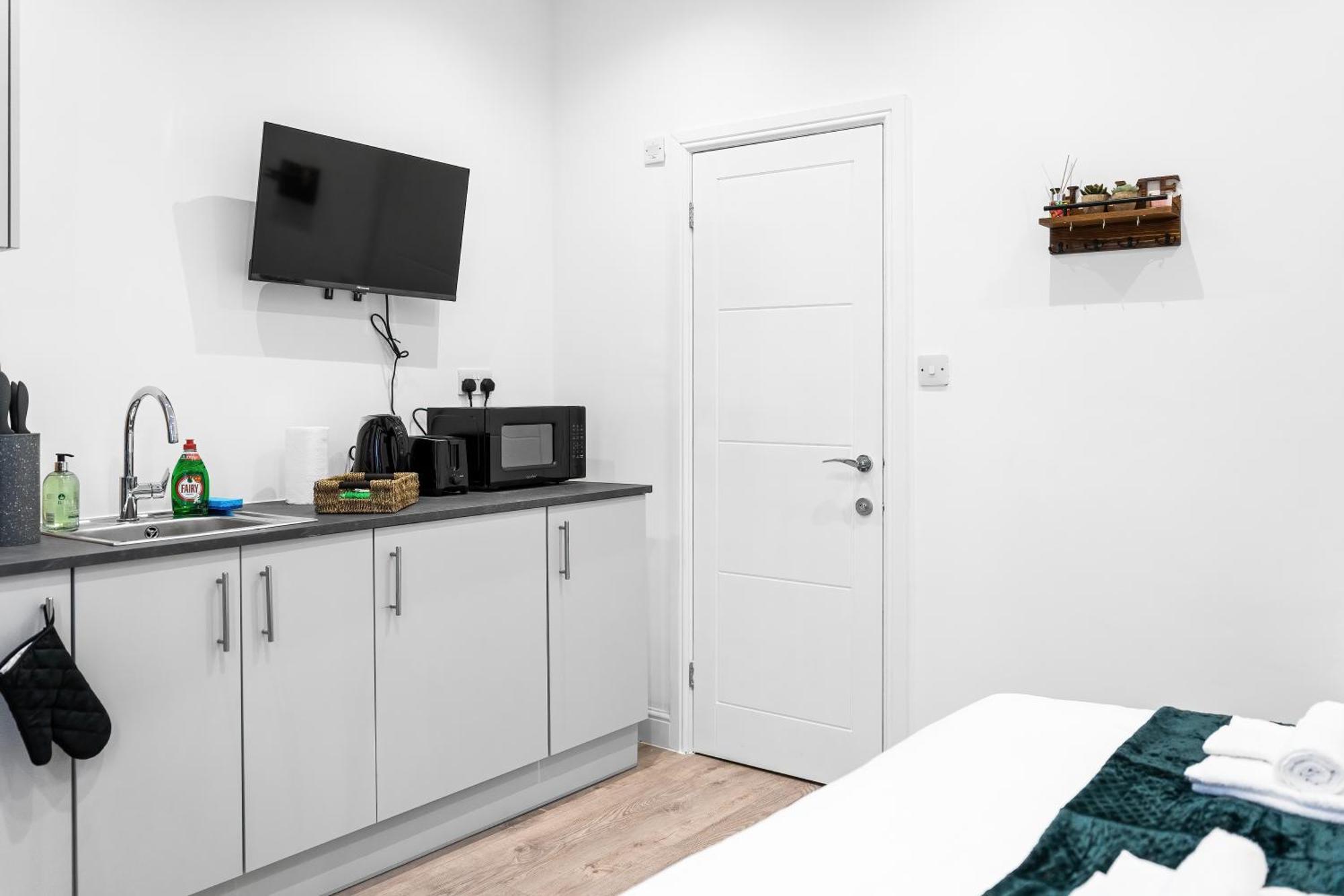 En-suite In Near Wembley Stadium Apartment *