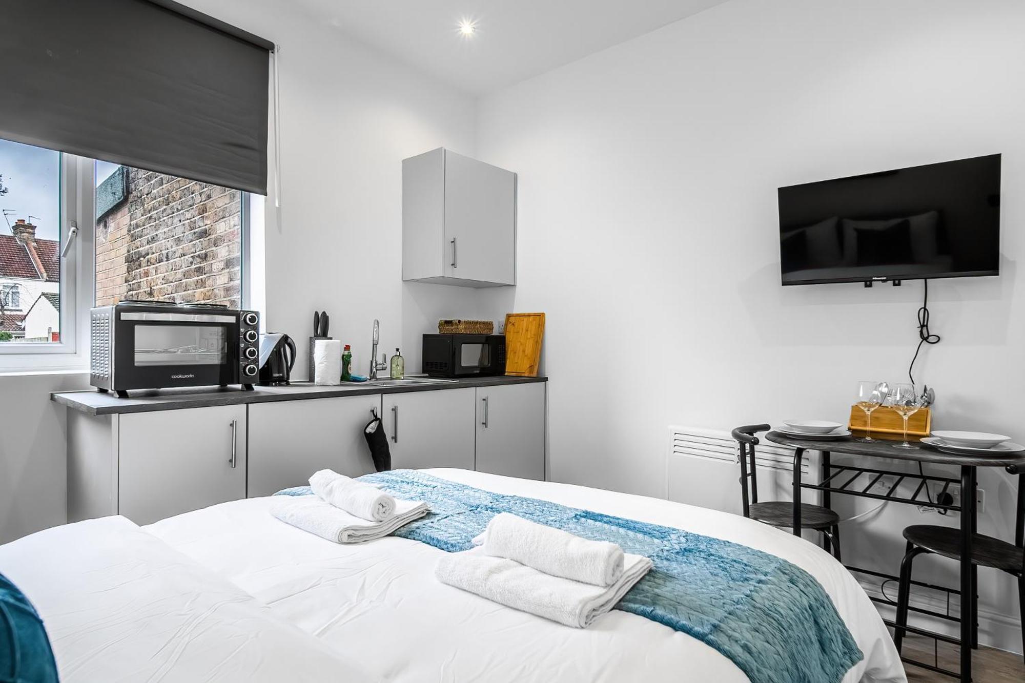 En-suite In Near Wembley Stadium Apartment *