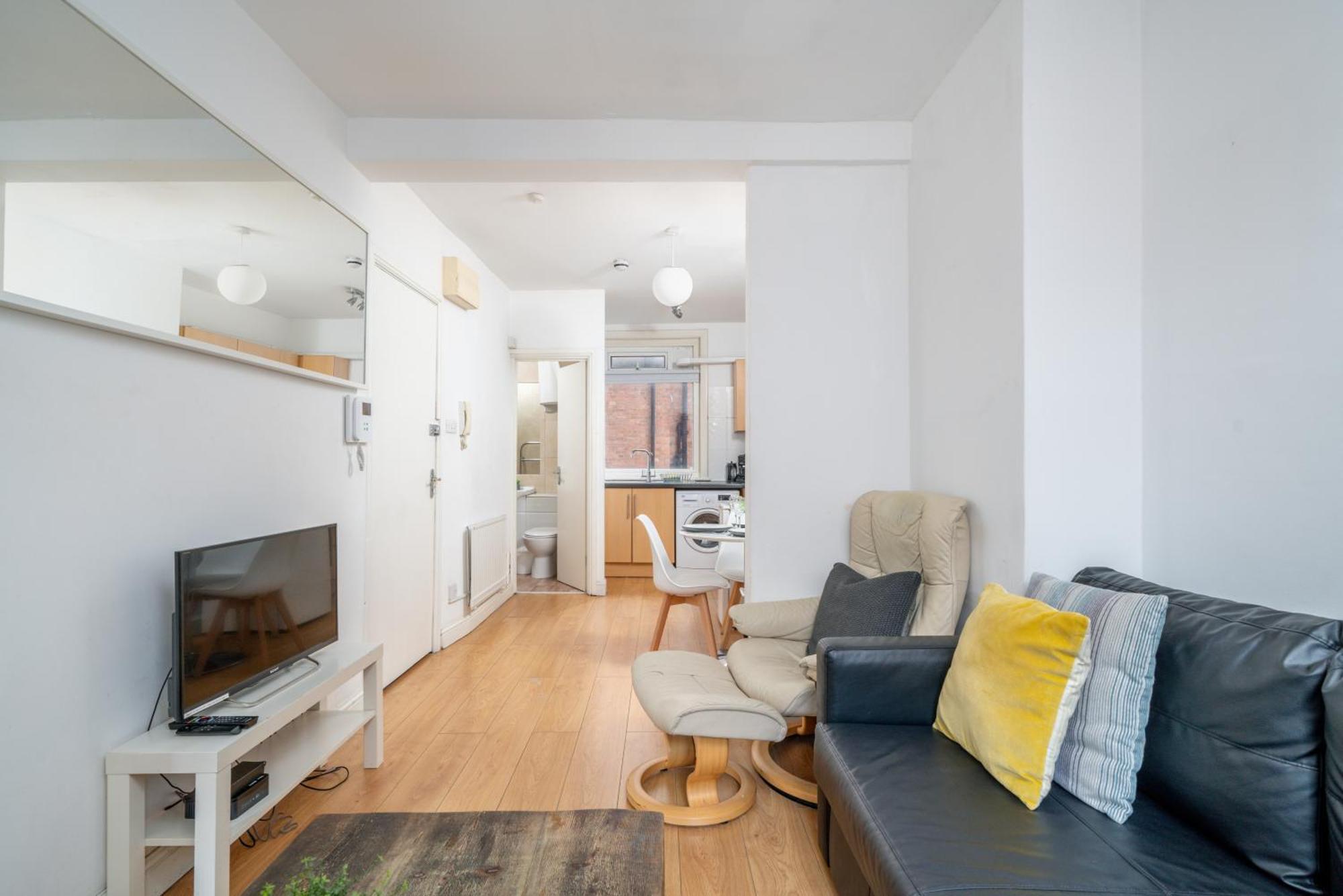 Apartment Carnaby & Oxford Street - Soho - One Bedroom - Double Bed & Sofabed *