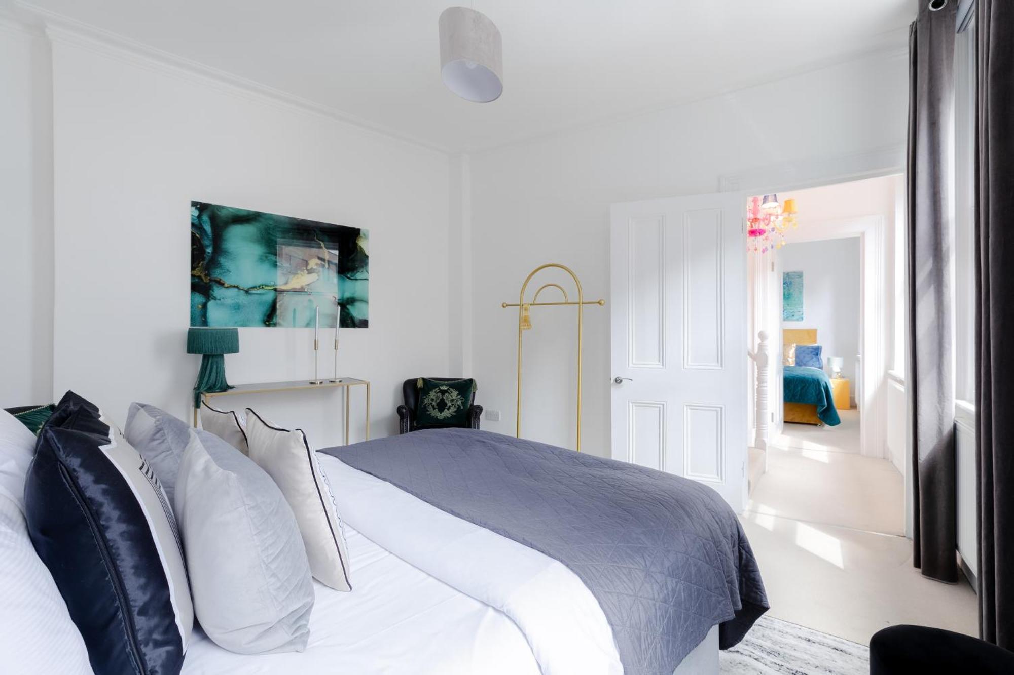 Apartment Phenomenal 5bedroom Design House For Nomads Xxl Groups London