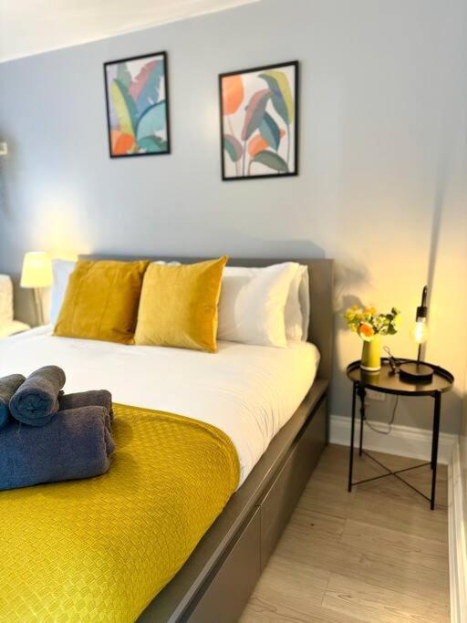 Garden 1-bed Flat 30min To Downtown & Free Parking London