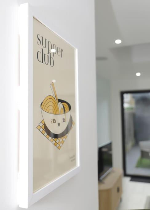 Stylish Flat With Garden, Close To *
