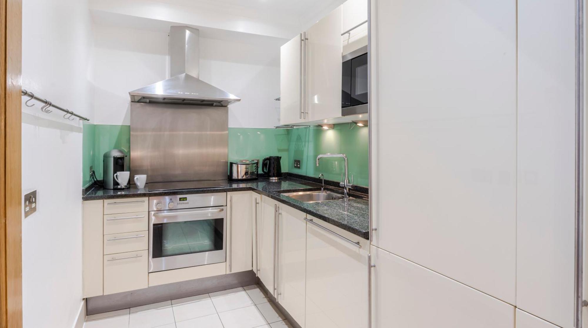 Lovely 2-bed House In Knightsbridge Holiday home London