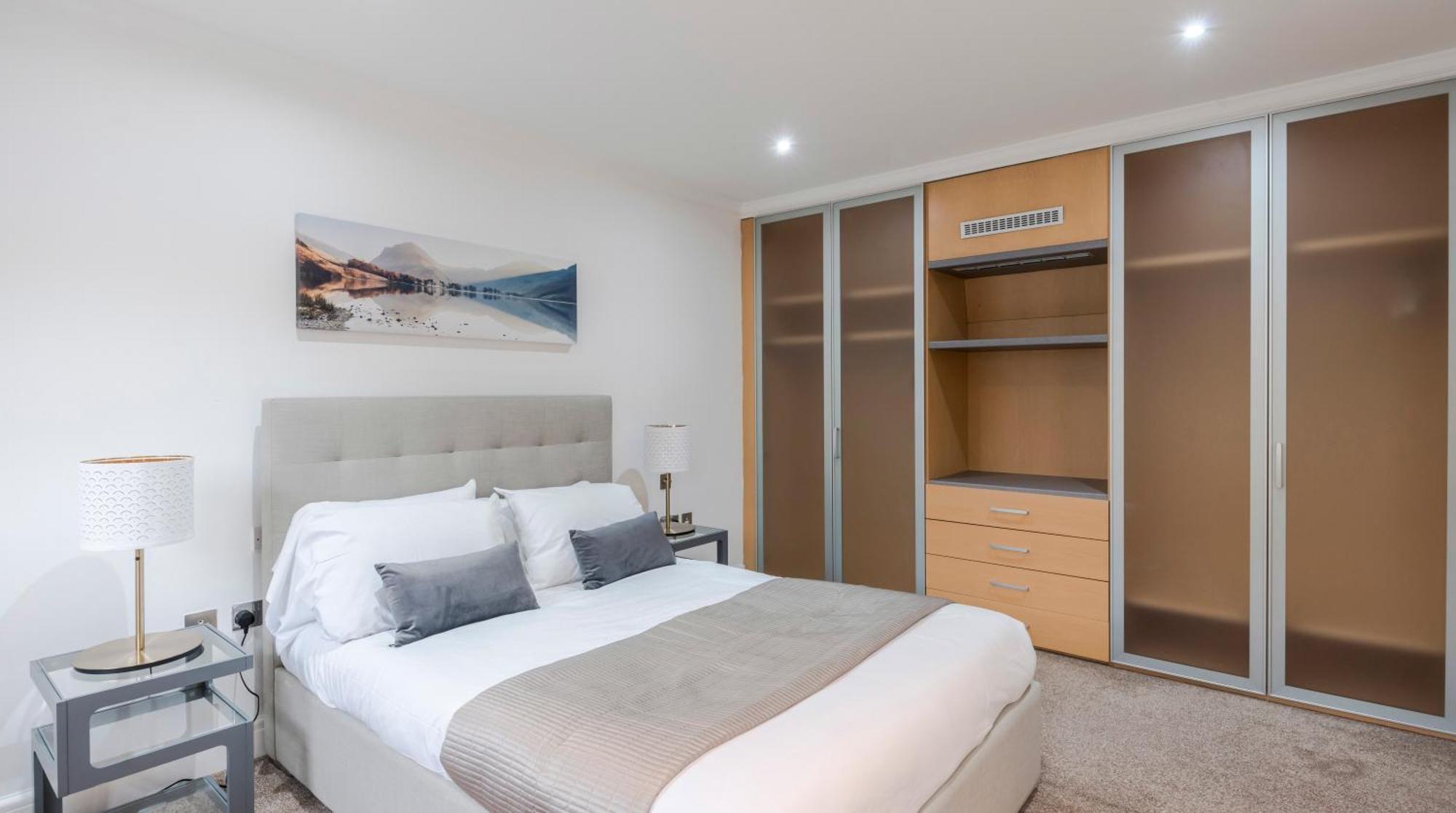 Lovely 2-bed House In Knightsbridge * London