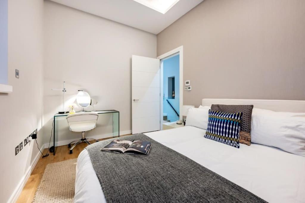 Holiday home Three Bedroom, Leicester Square Duplex