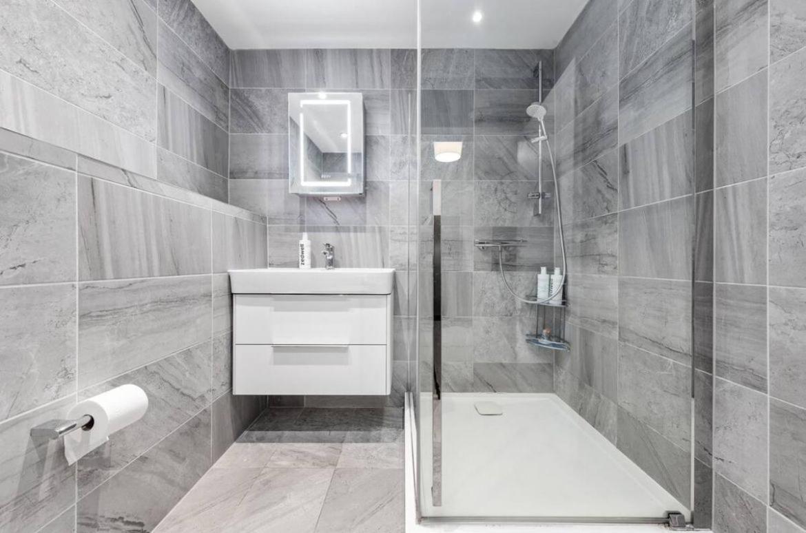 Majestic 2-bedroom Flat In Knightsbridge-hyde Park Kb70 Apartamento