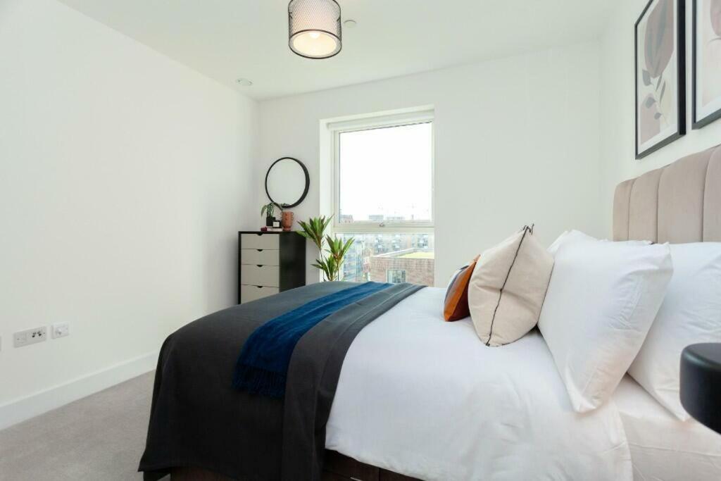 1br Gem In Shared Near O2 Arena & Excel With Patio, Private Bath, Free Parking & Garden Apartamento Londres