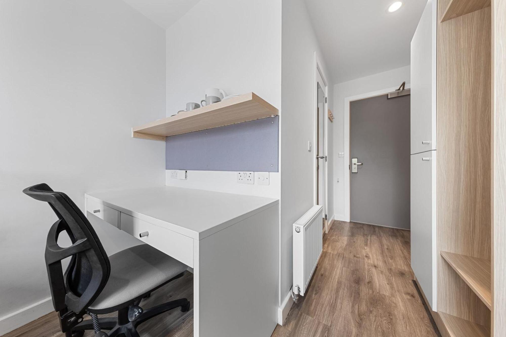 Inn Spacious Double Bed In Lewisham Well Connected London