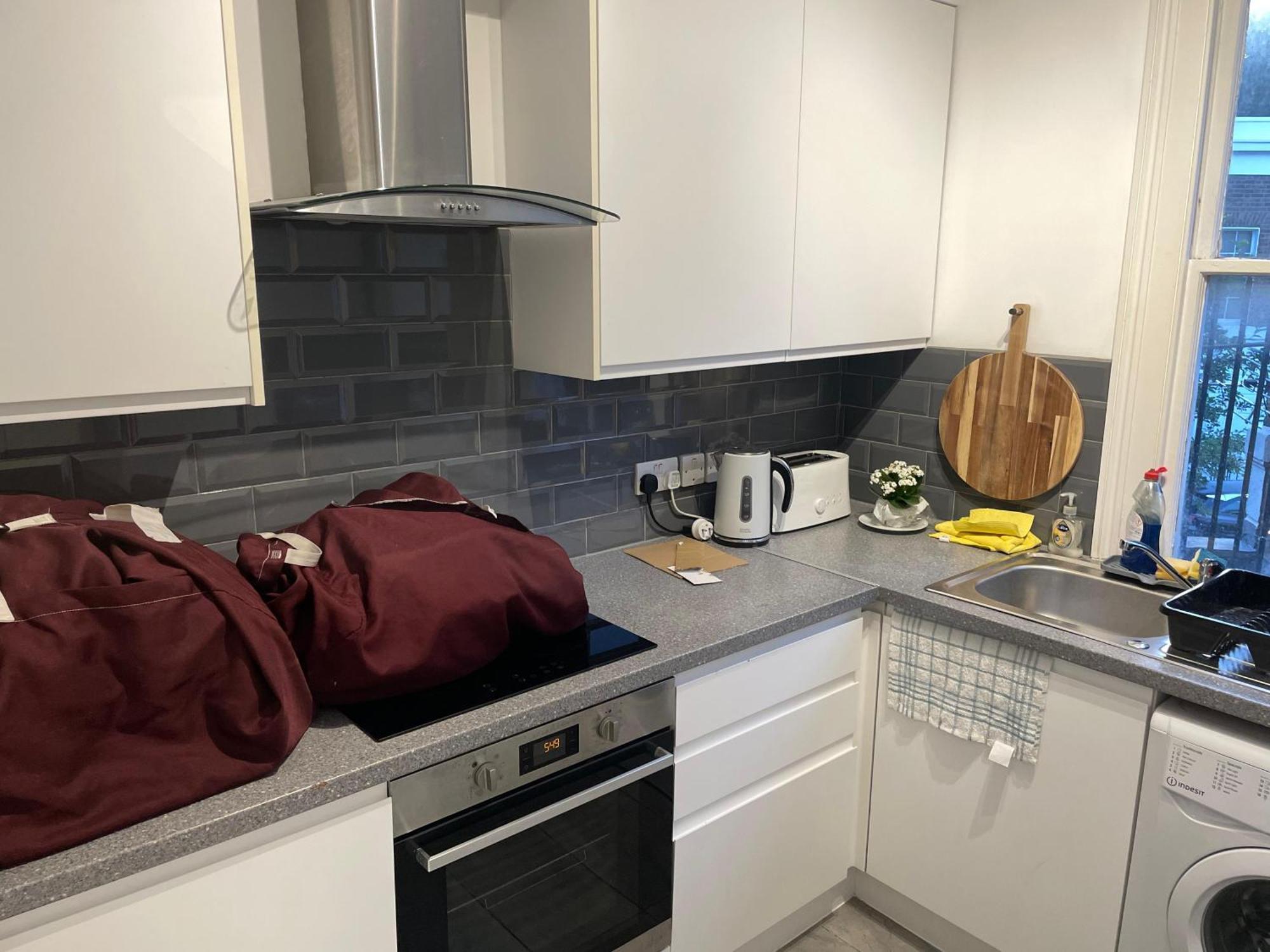 Apartment Caledonian Spacious *