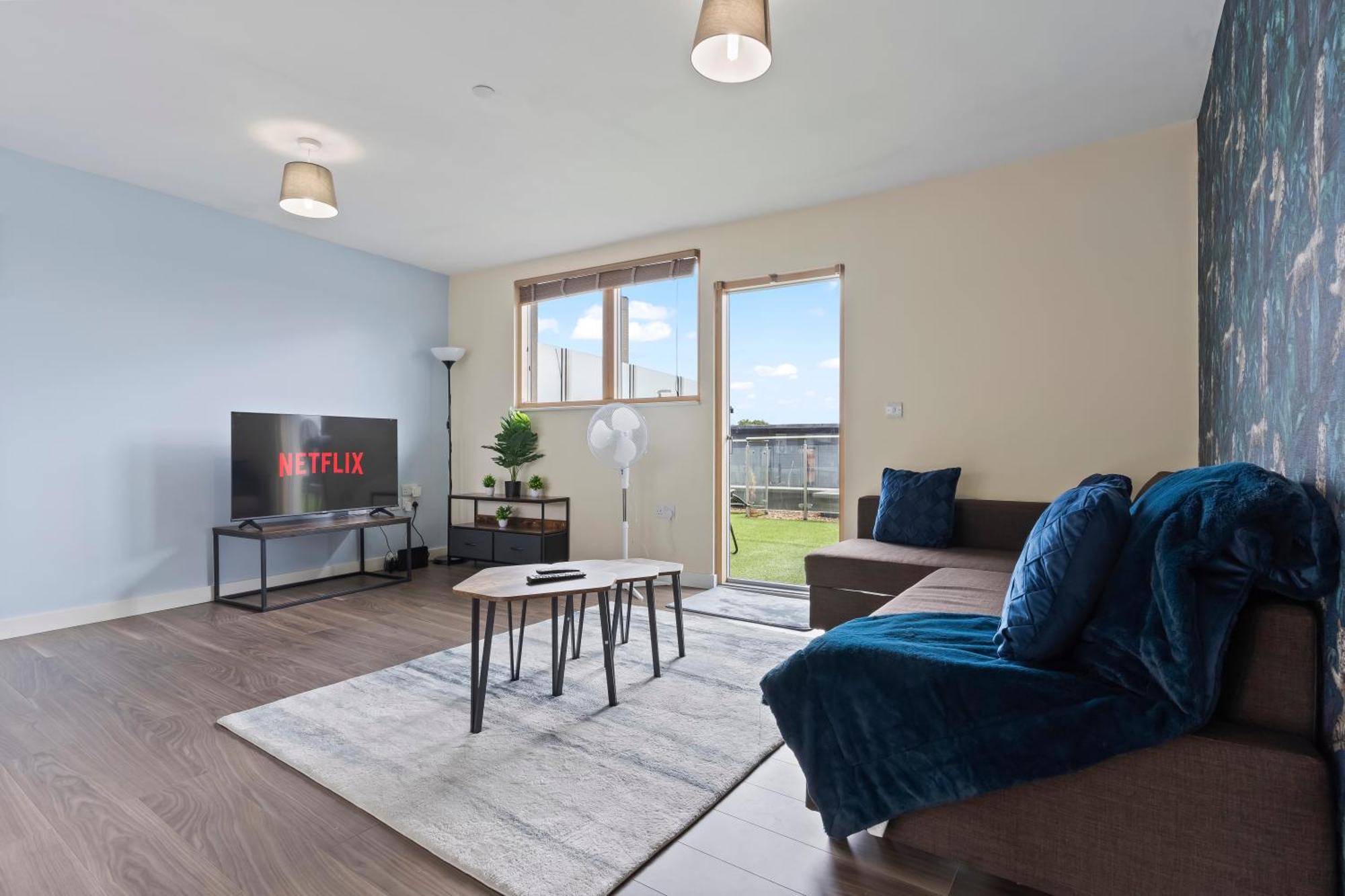 Apartment Spectacular 3Br 2Bath Rooftop Sky-Views With Parking London