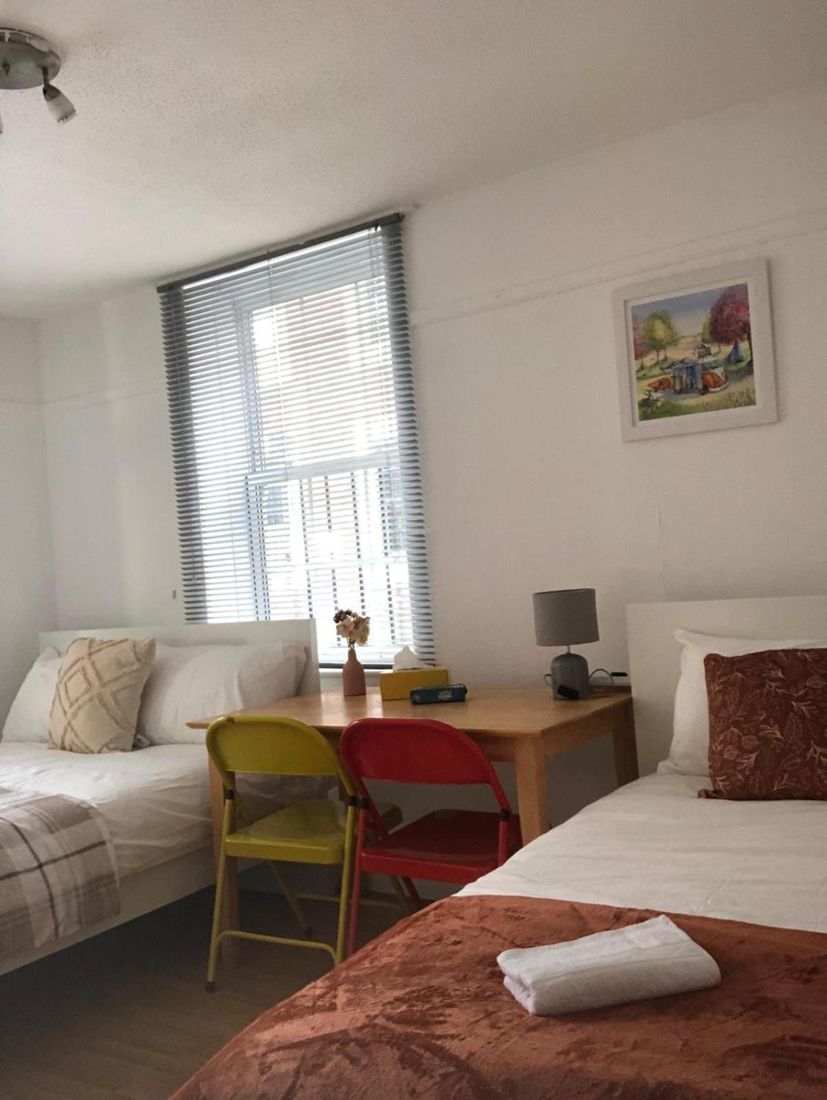 Comfy Private Bedrooms Near O2 Forum Kentish Town, Camden Hospedagem domiciliar
