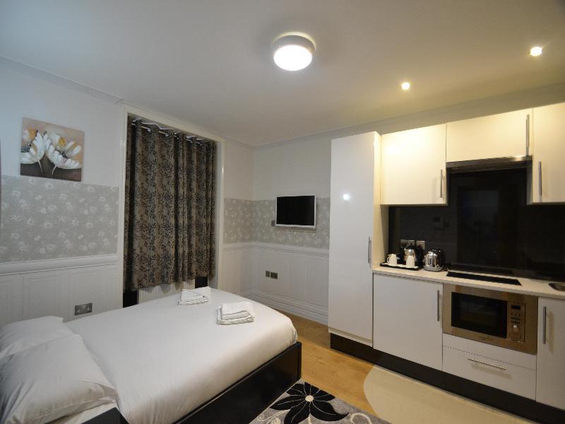 Paddington Apartment