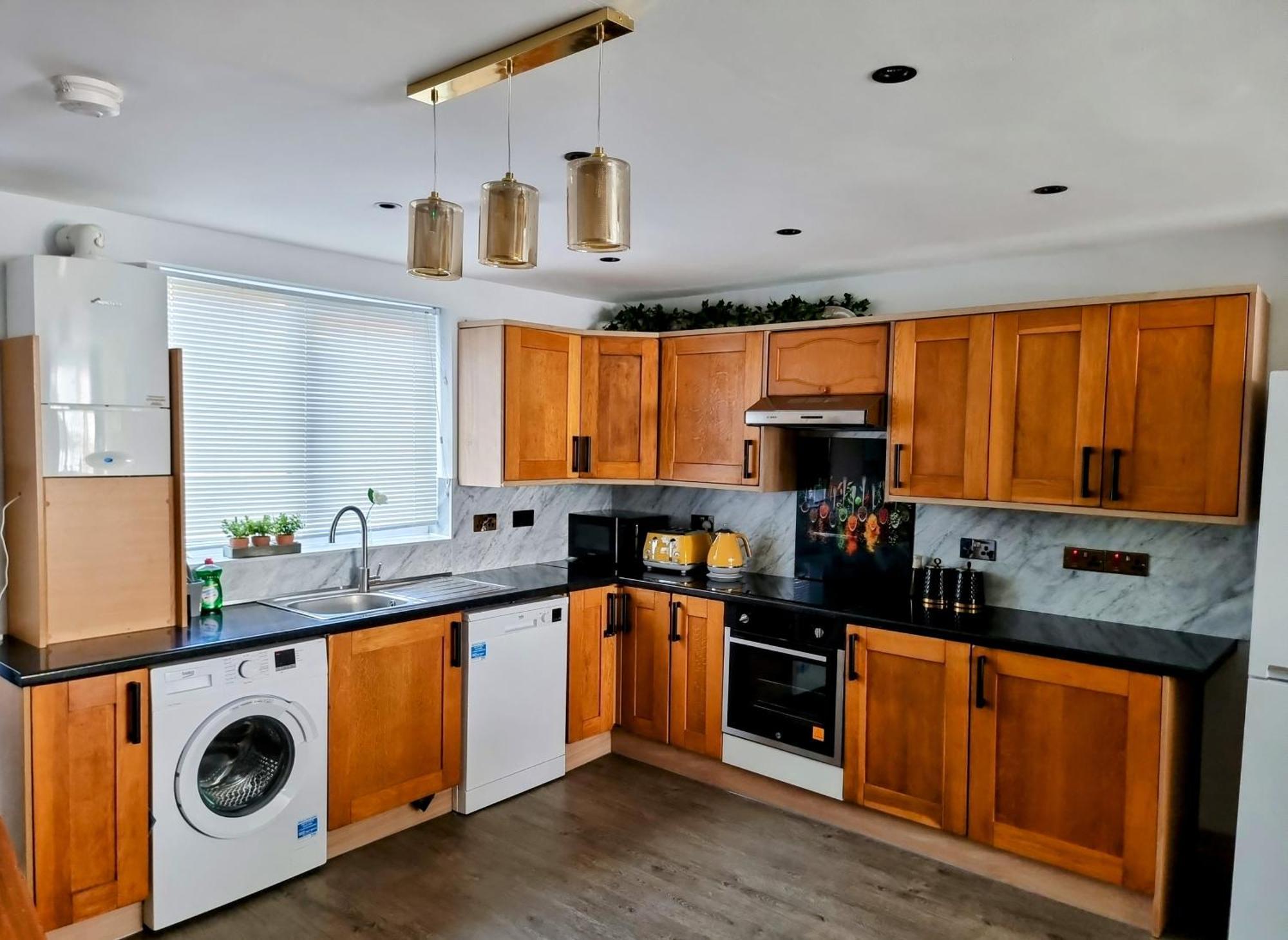 Two Bdr Entire House In London By !! Zaftastic !! Holiday home