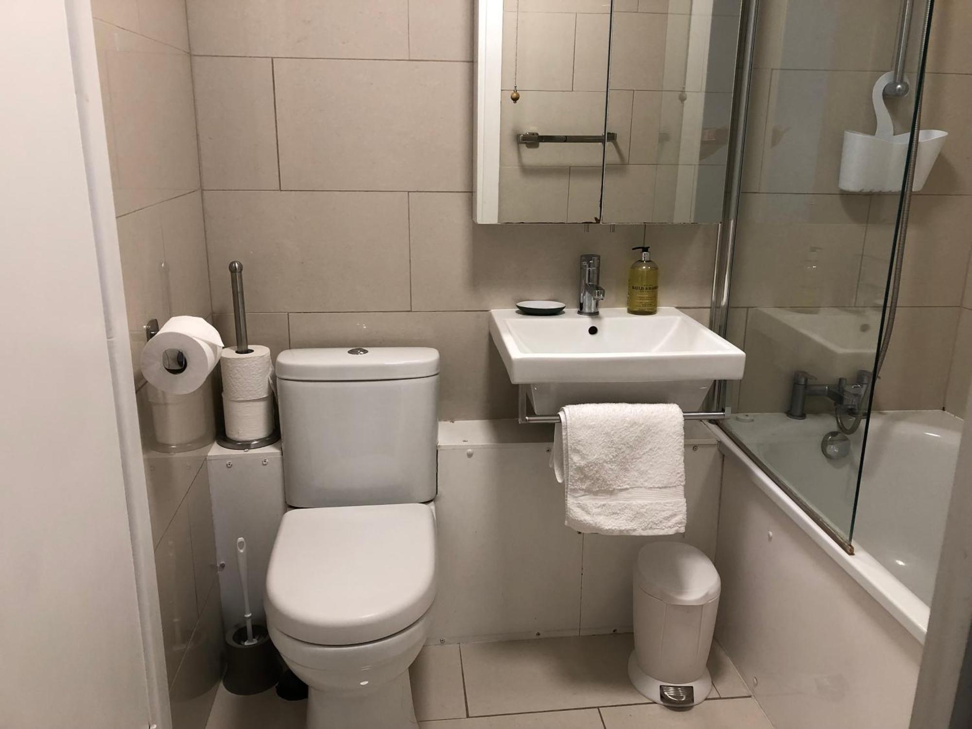 Cosy Kings Cross Apartment, London, Just 8 Mins Walk To Kings Cross St Pancras Station Londres