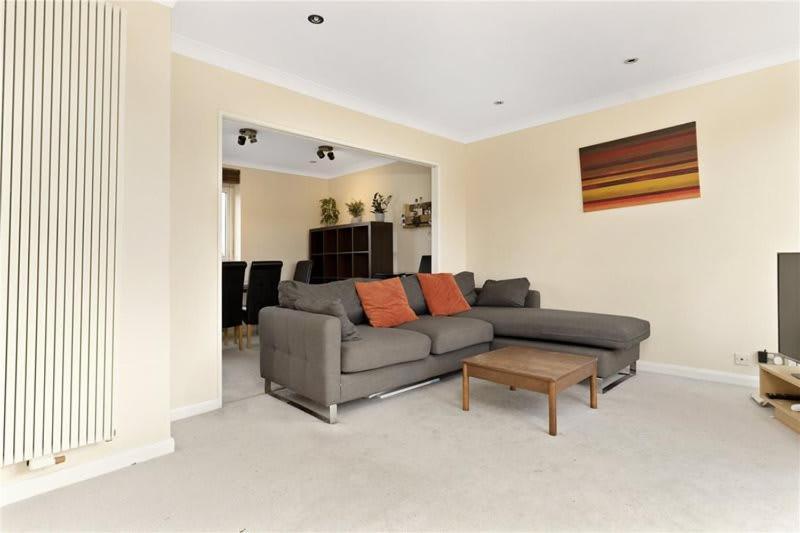 Amazing 4br Flat With Beautiful Terrace *