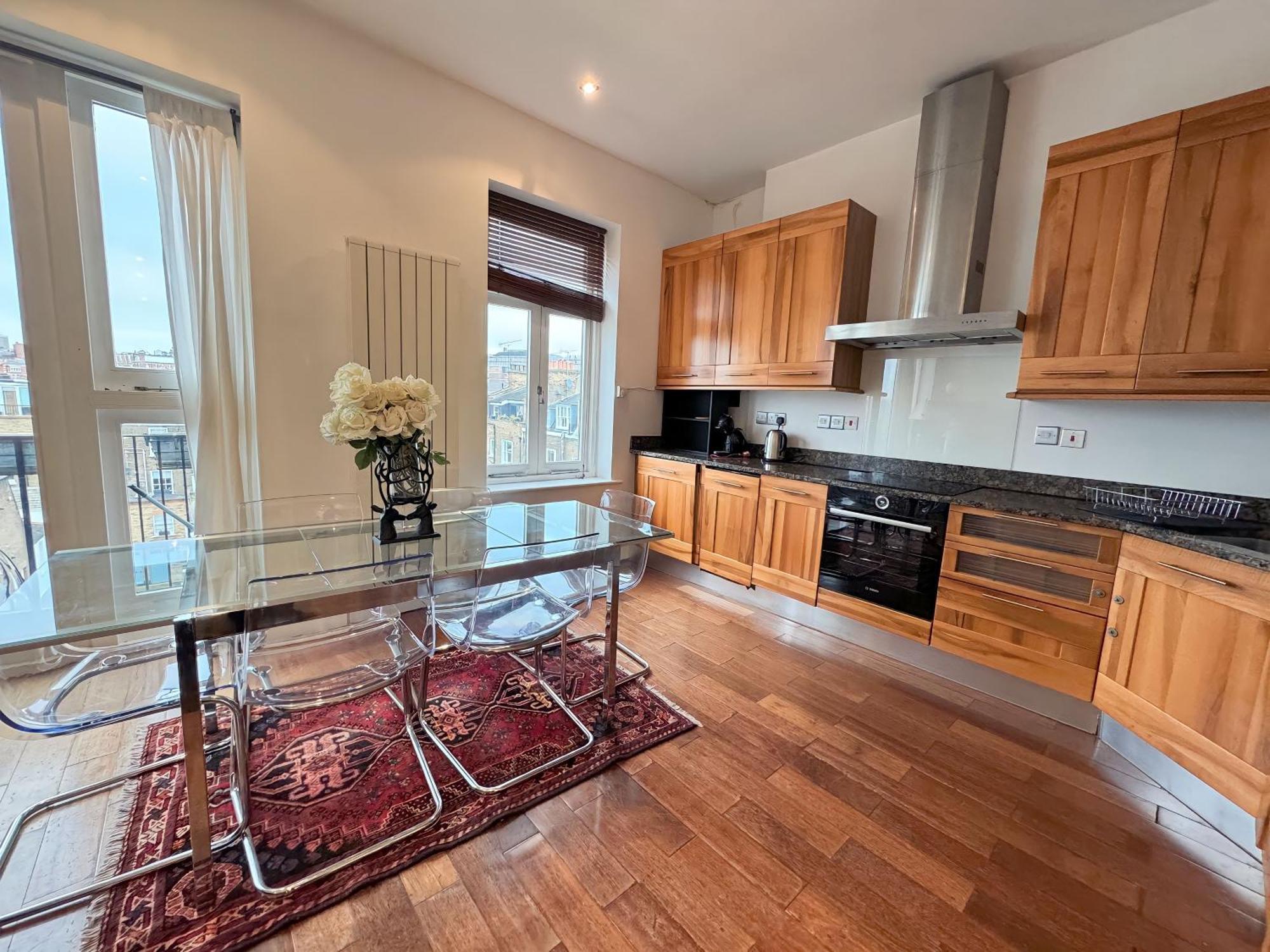 Kensington Premium Three Bed London