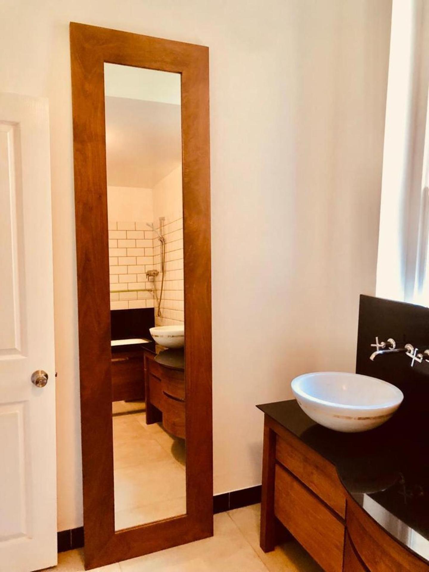 Luxury Spacious On Mattock Lane Apartment *