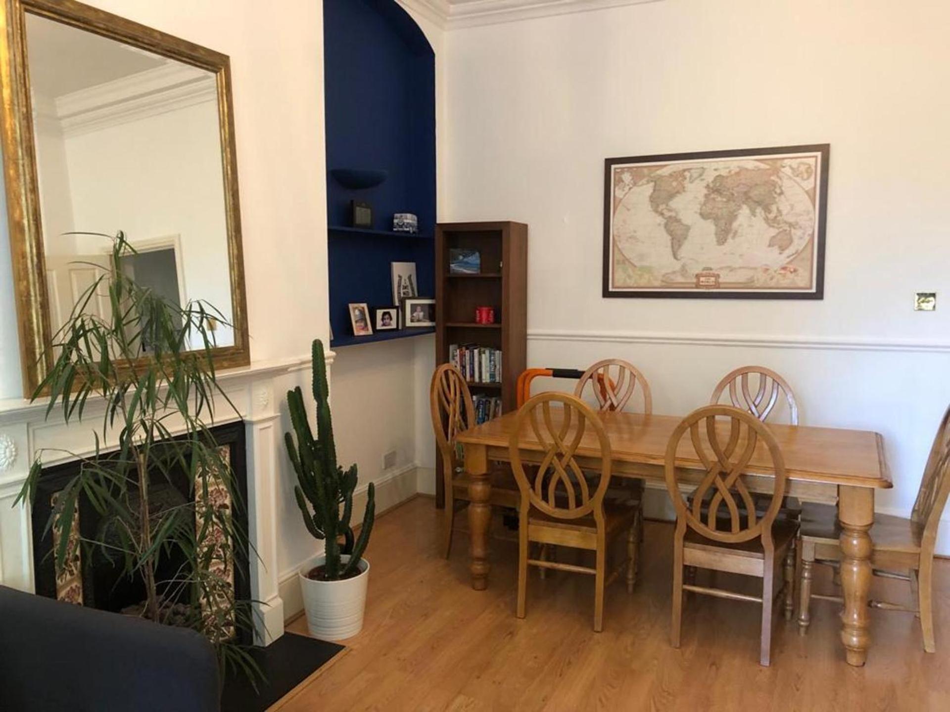 Luxury Spacious On Mattock Lane Apartment London