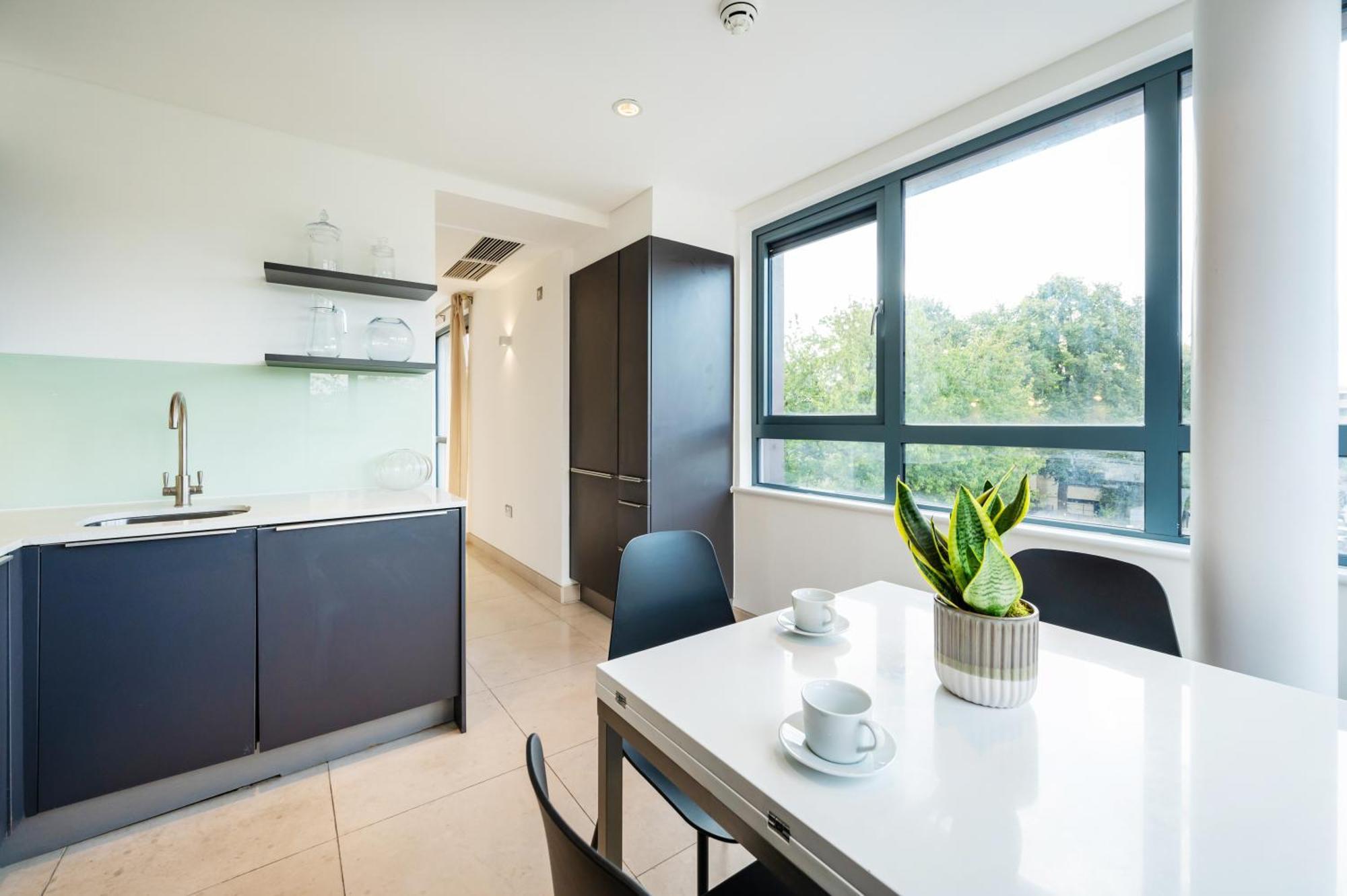 Urban Haven A Central Modern Gem * London