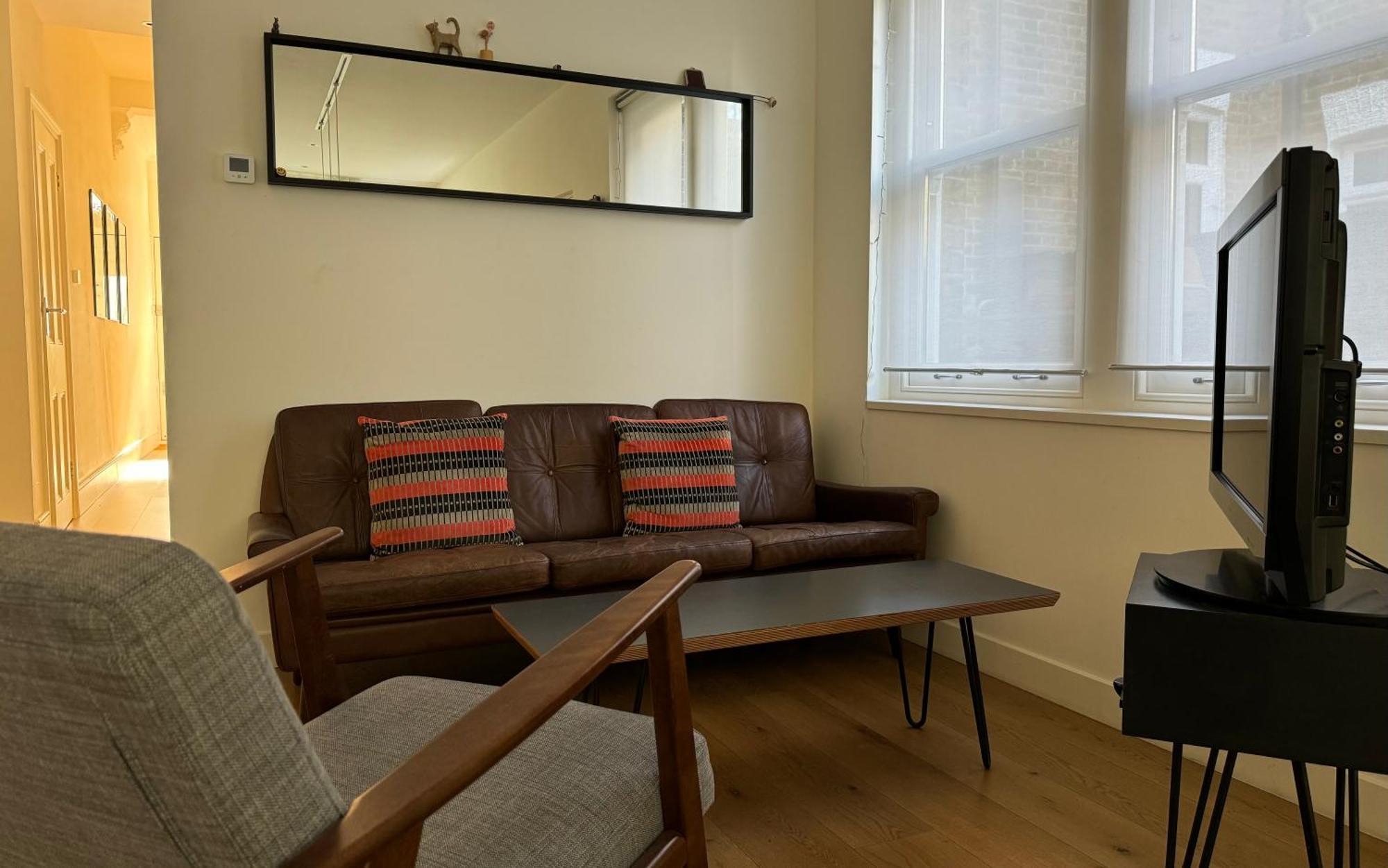 Bright And Elegant 2 Bedroom Flat, Near Notting Hill Apartment