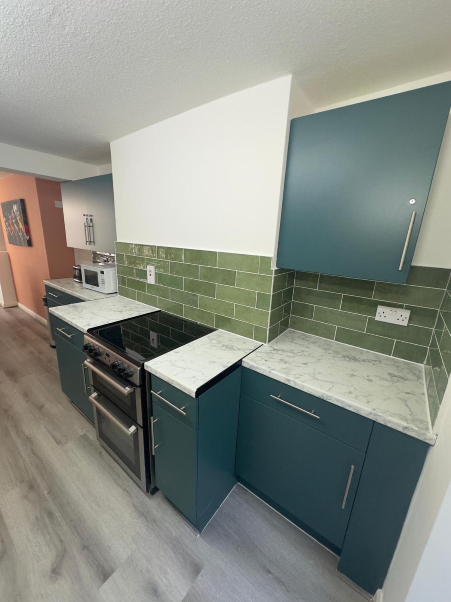 Newly Decorated 5-bed Hackney Townhouse * London