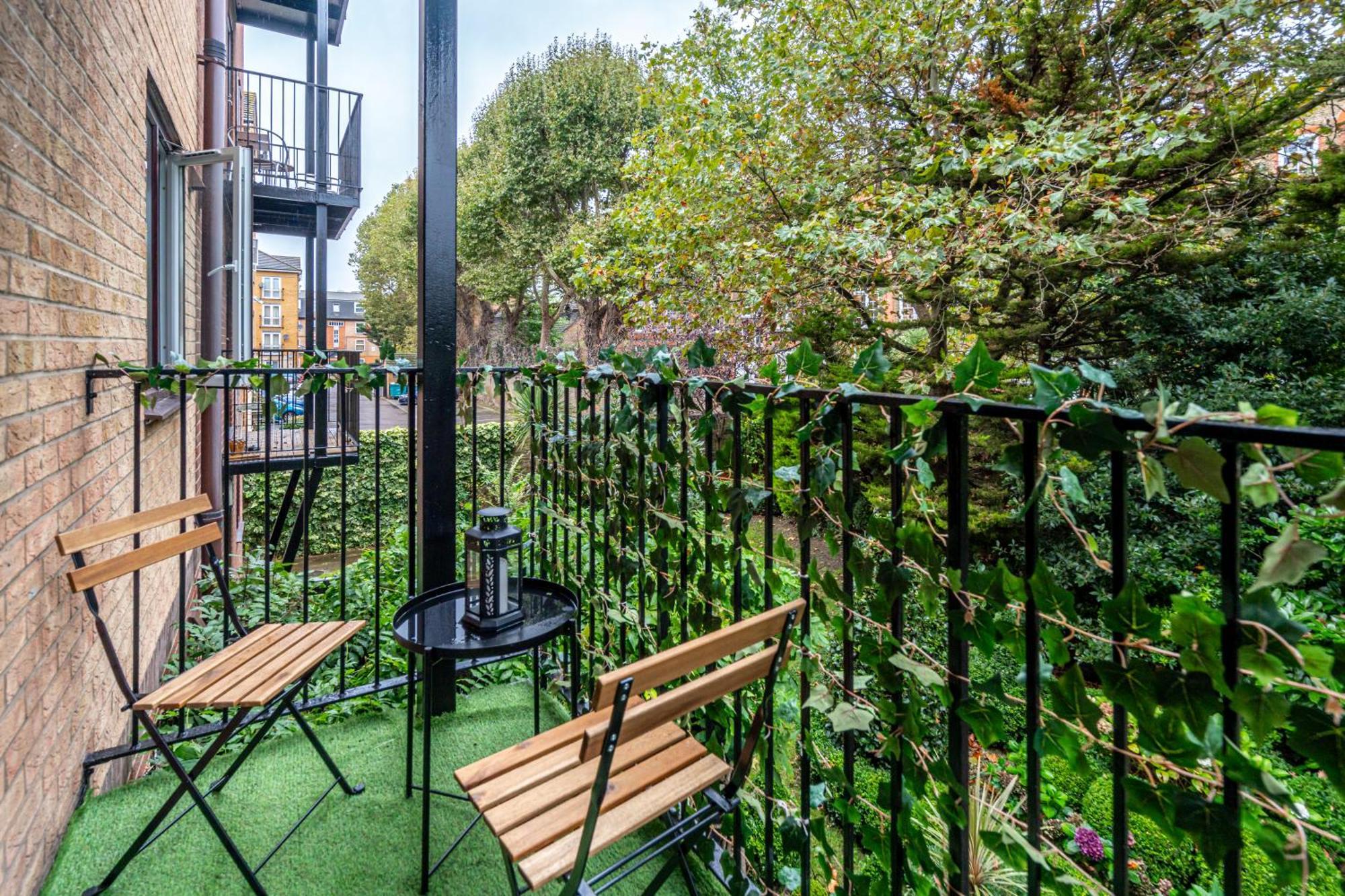 Apartment In Elephant & Castle With Parking