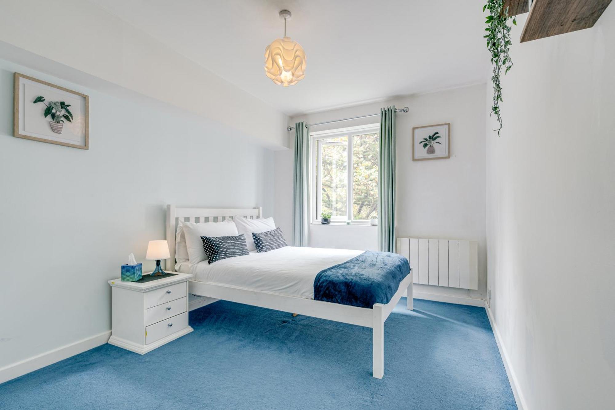 In Elephant & Castle With Parking * London