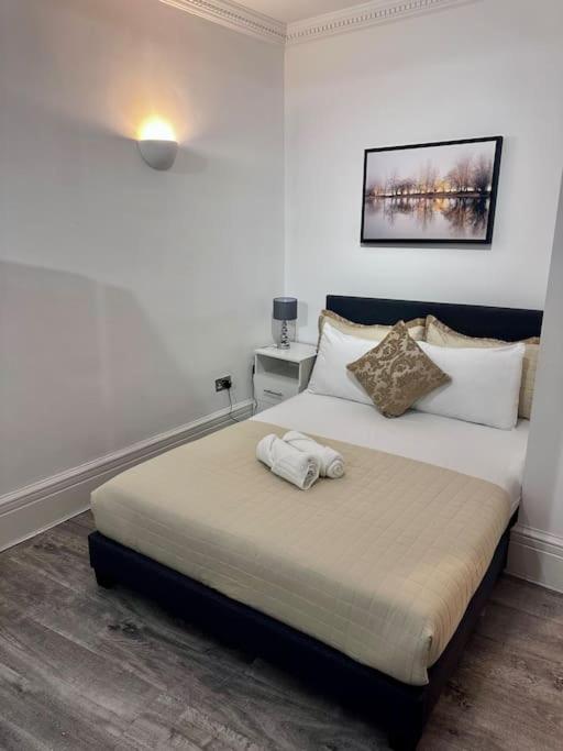 Apartment 2bed2bath Flat London