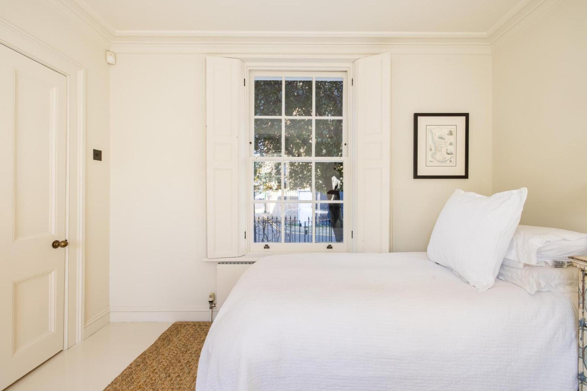 Living - 3 Bedroom In Chelsea London