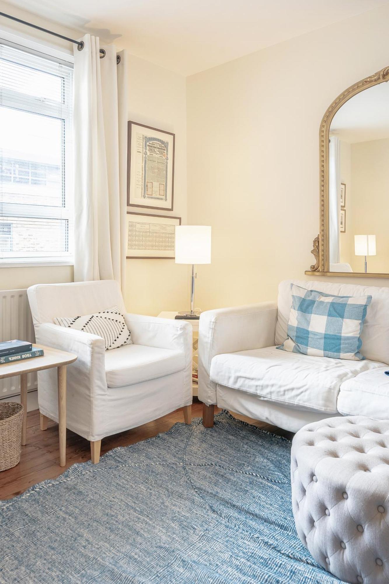 Cosy Flat In Chelsea Apartment *