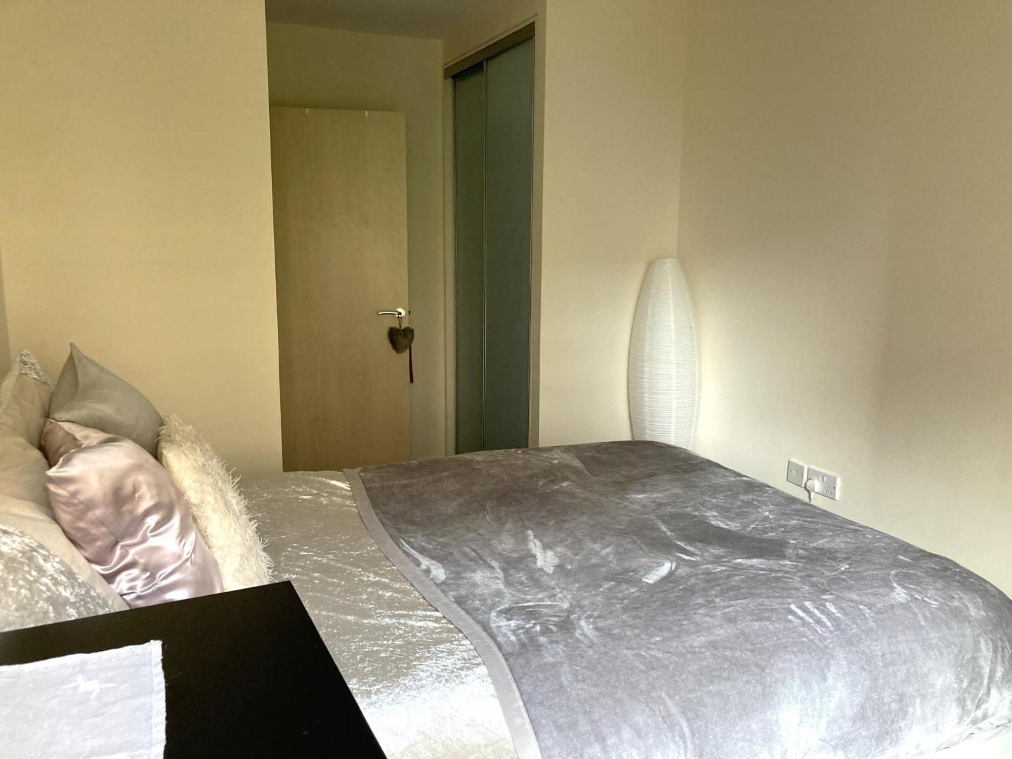 Apartment Charming With Great Views London