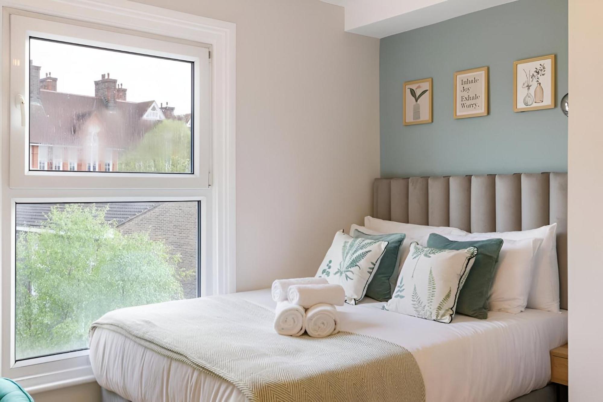 Serene Getaway With Calming Ambiance * London