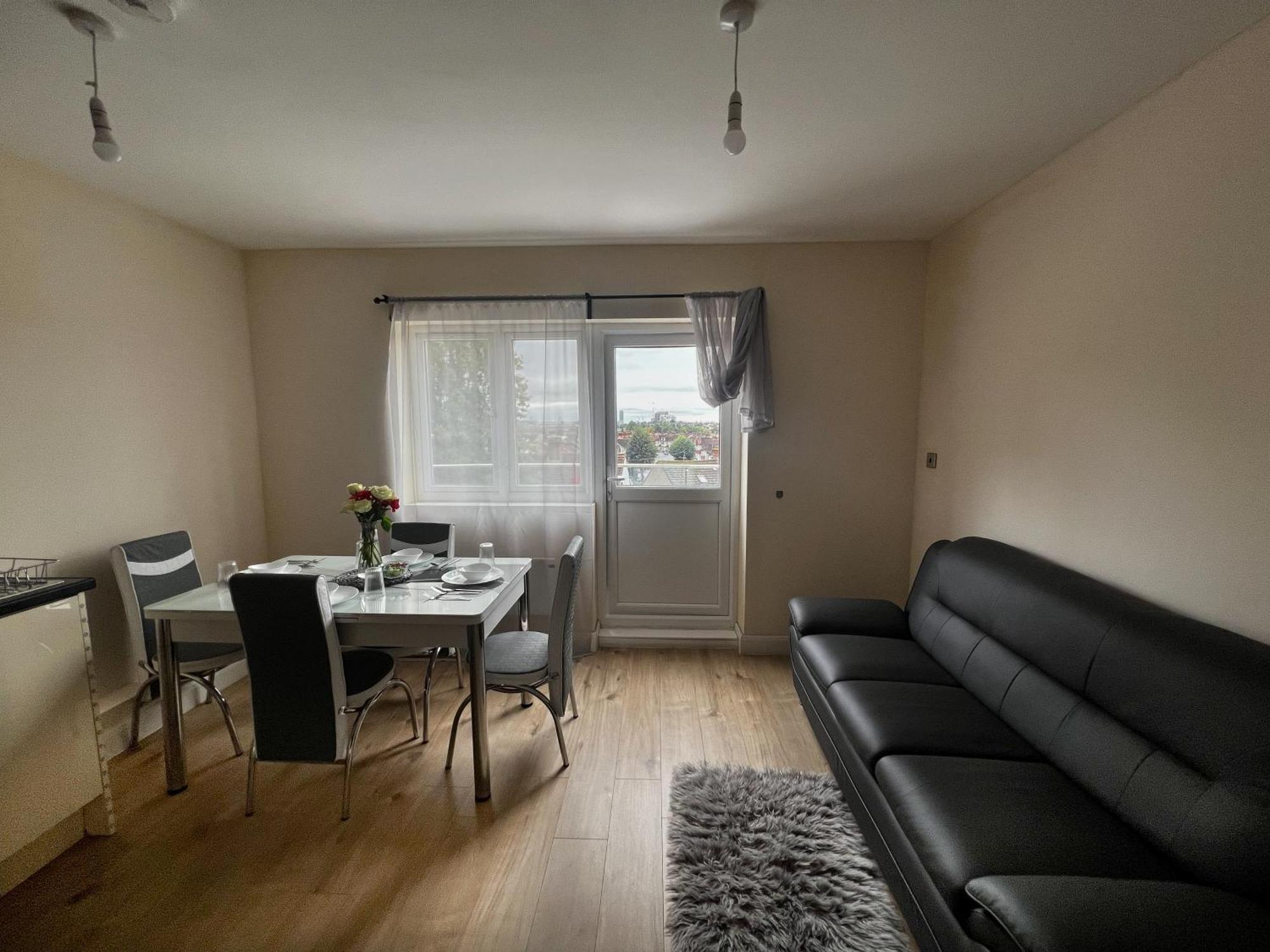 Wembley Stunning Apartment