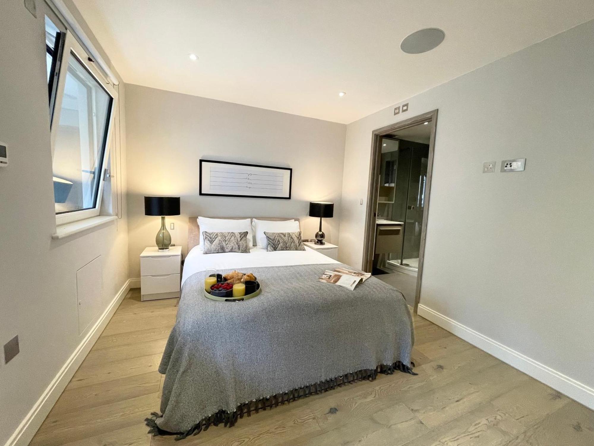 Luxury In Westminster Apartamento