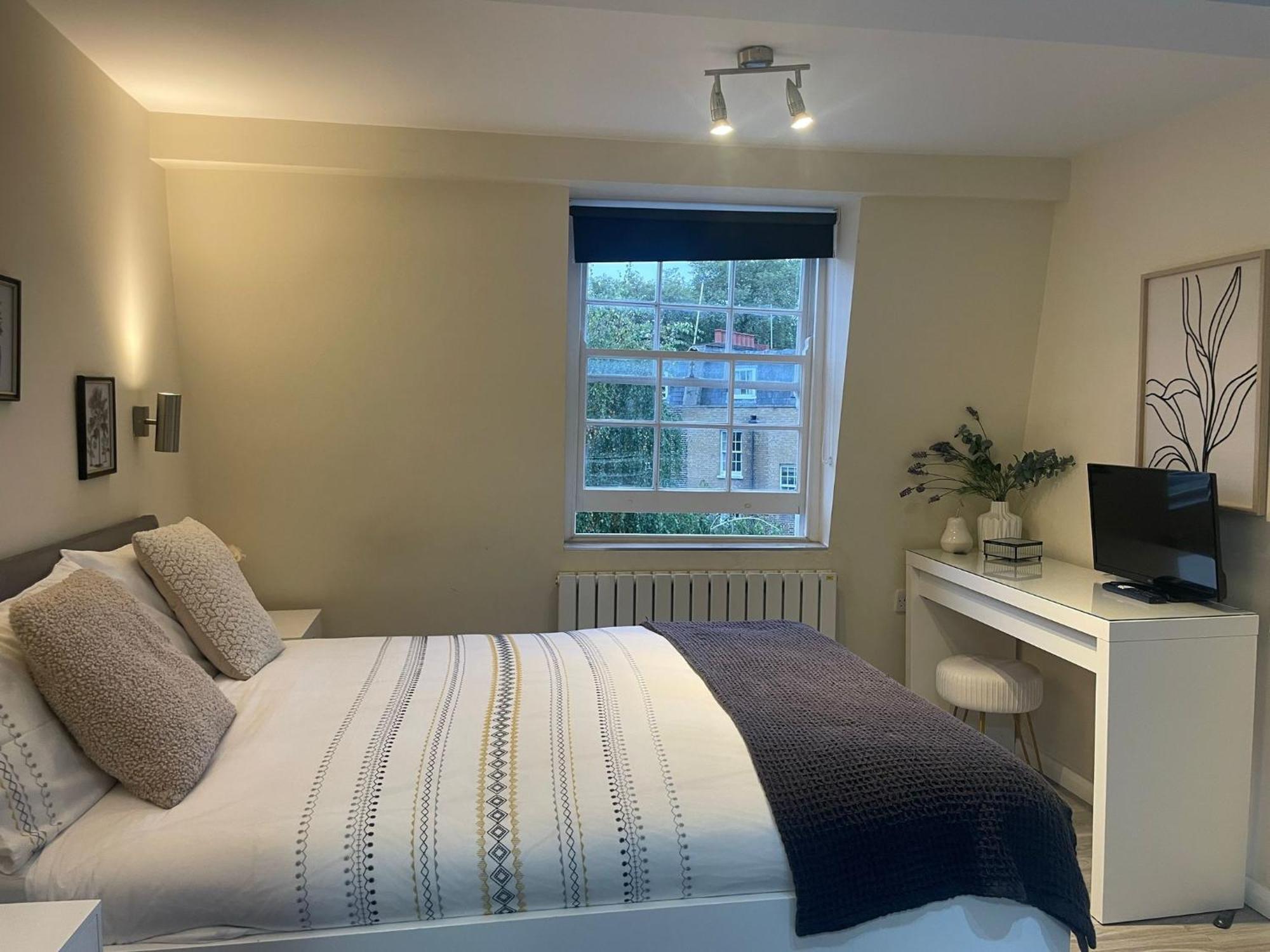 Guest house Grays Road - 5 London
