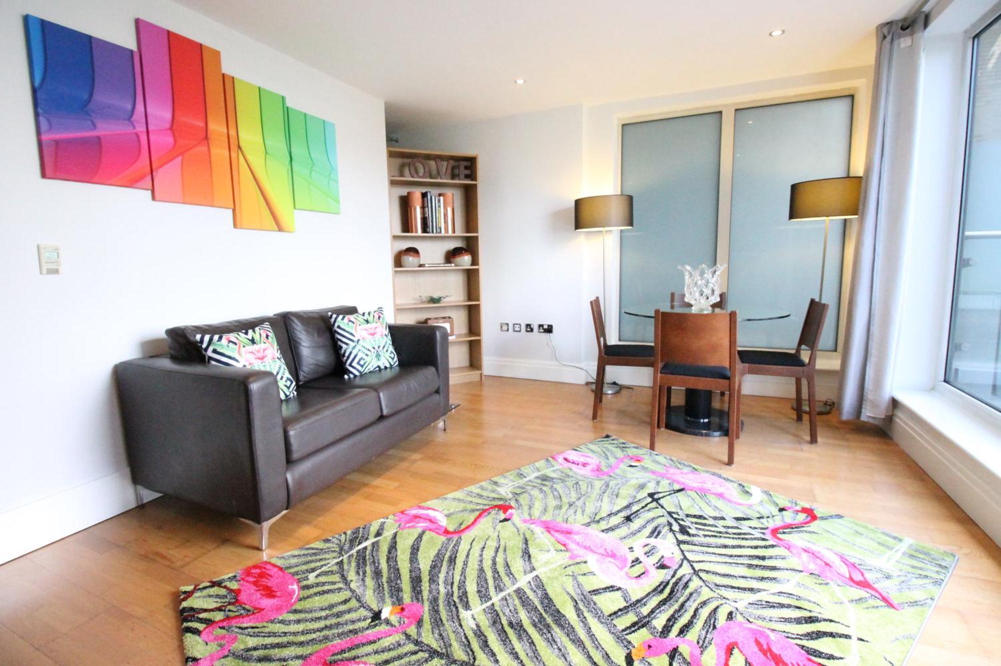 Desirable, Fashionable 2bed Flat In Chelsea Apartment *