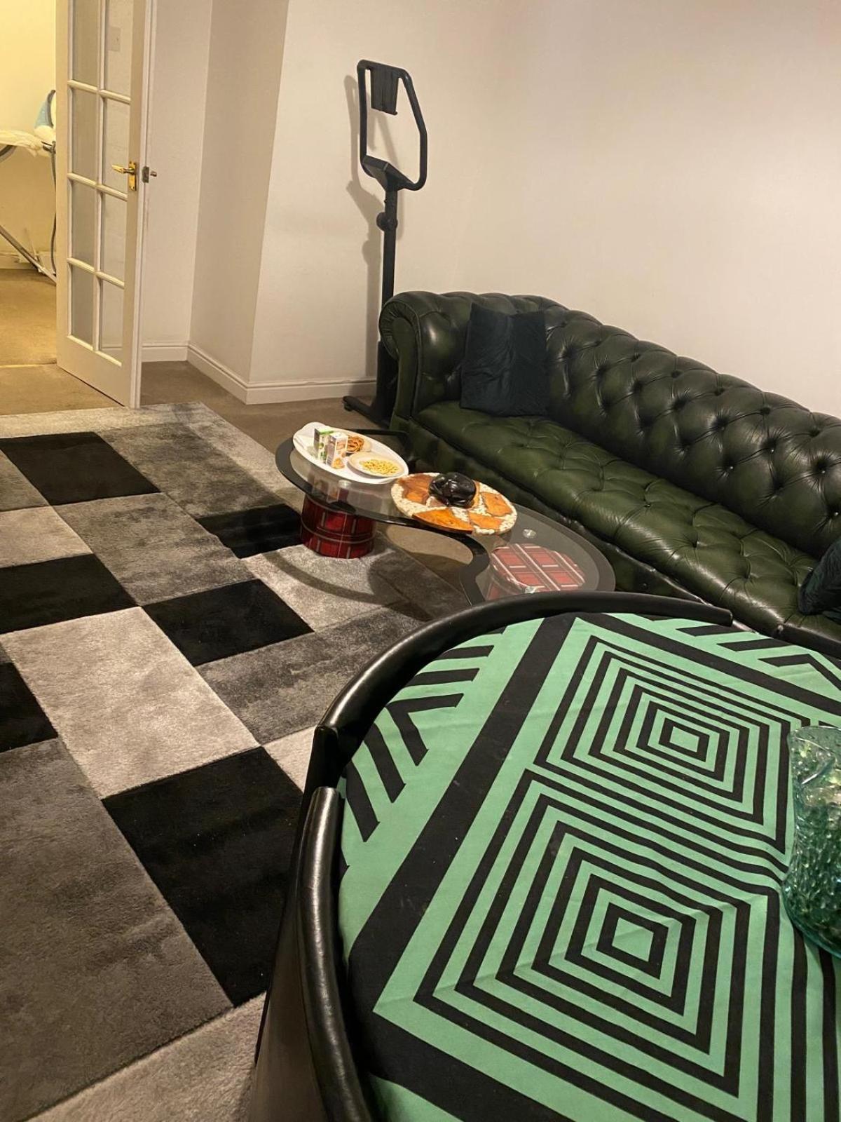 The Right Place. A Fabulous/cozy Double Hospedagem domiciliar Londres
