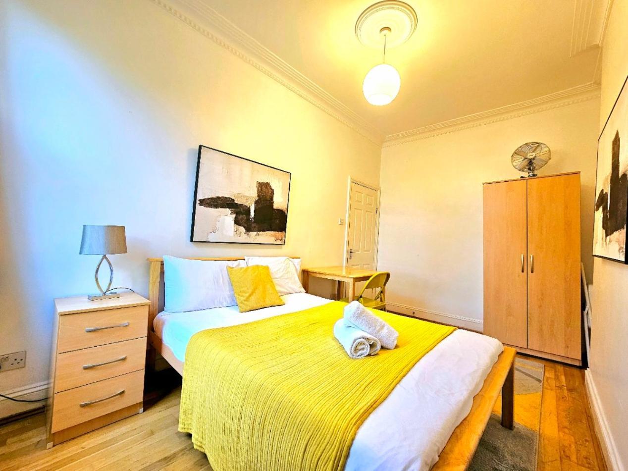 Apartment Beautiful Kensington 3 Minutes Walk To Earl's Court Station