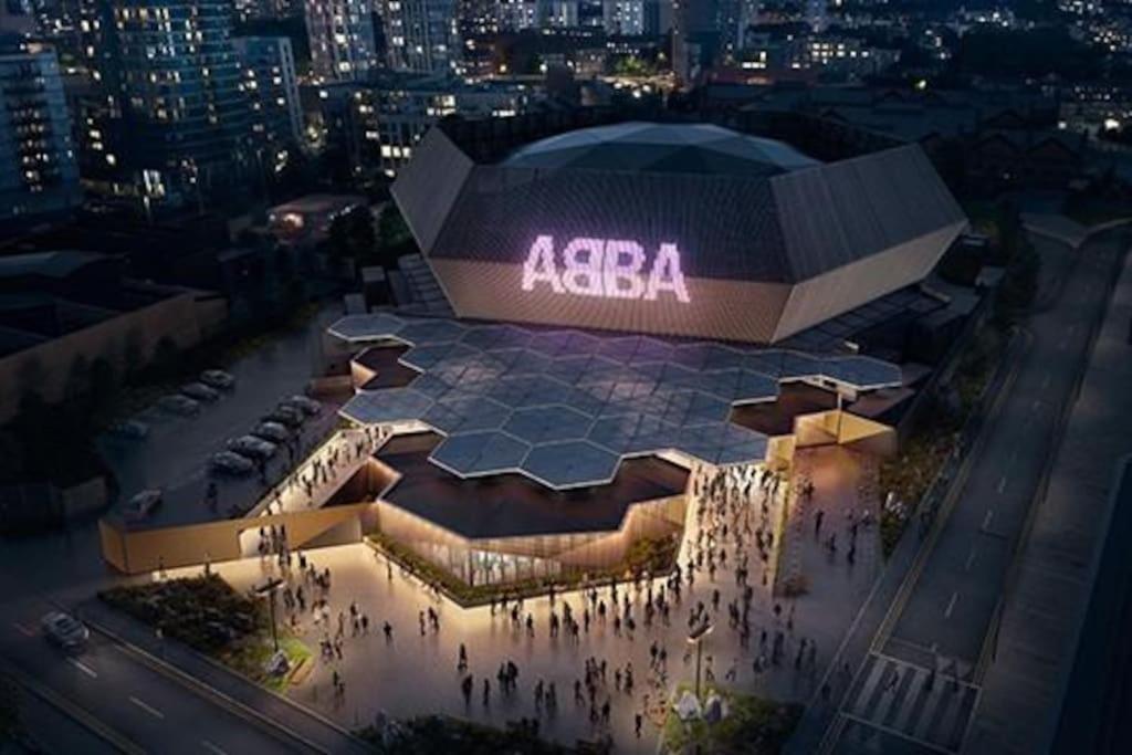 Full Close To Excel Centre, Airport , O2 Arena Apartamento