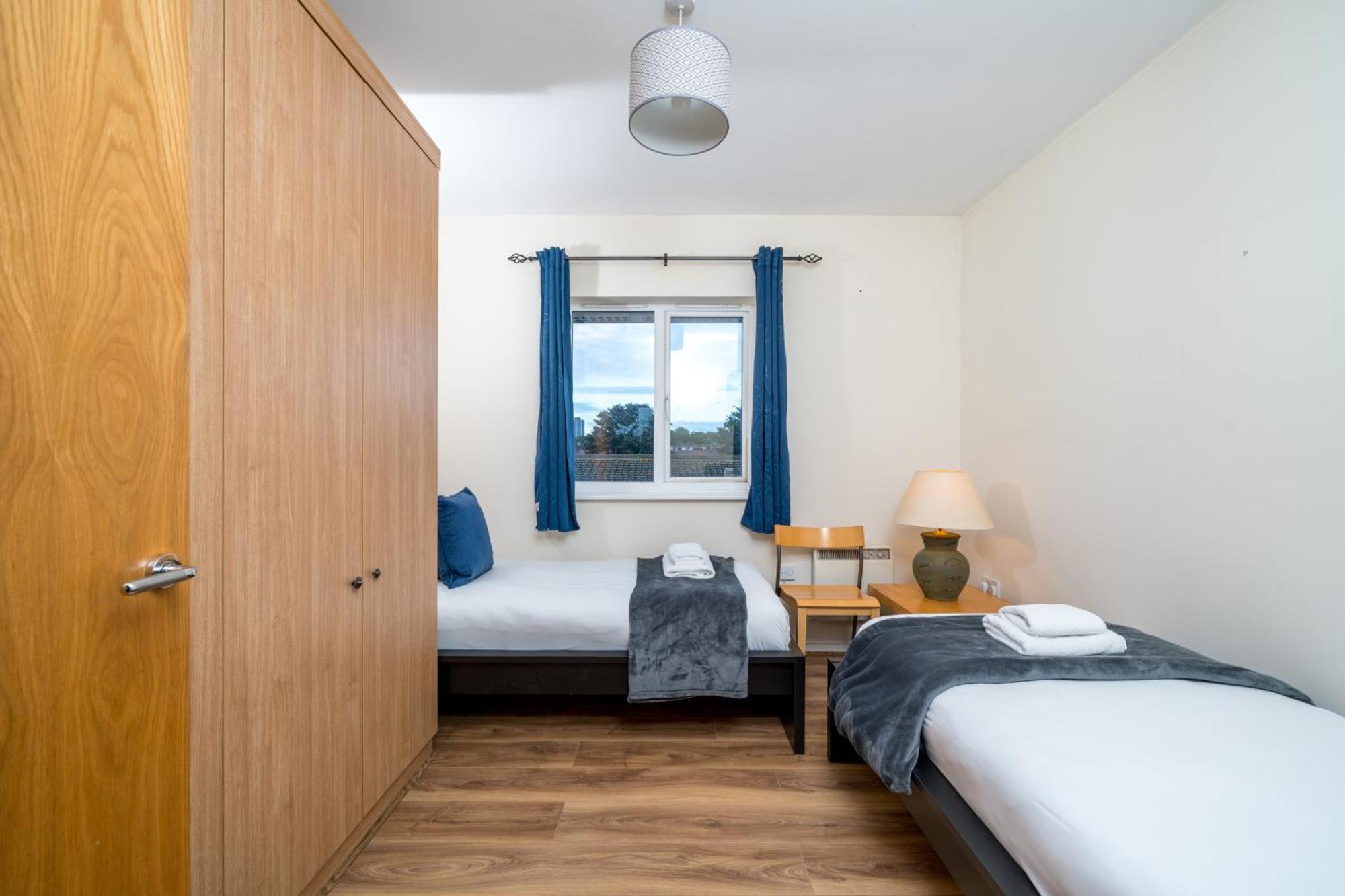 Cozy 2 Bed Flat Walking Distance From Excel Apartment *