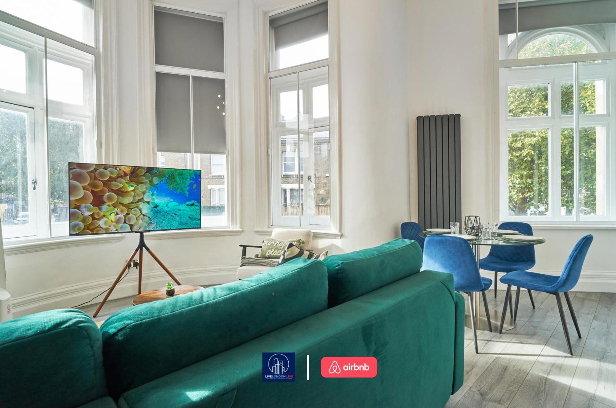 Last-minute Specials L Sleeps Up To 4 Guests L One-bedroom With King Bed And High Ceilings Near Camden By Live Short Lets & Serviced Apartment