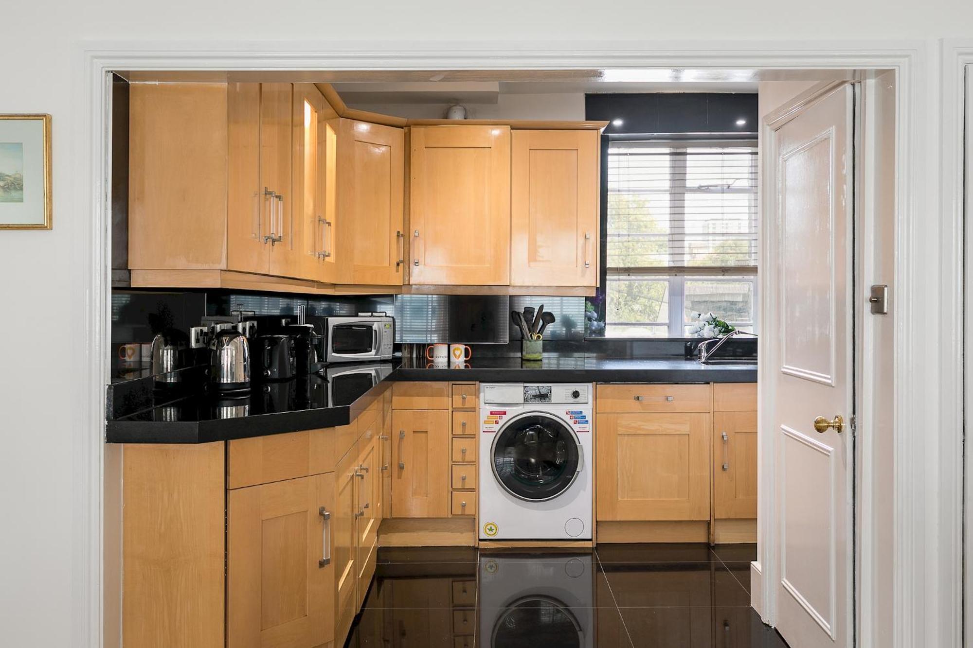 Picktheplace Lancaster Gate Apartment *