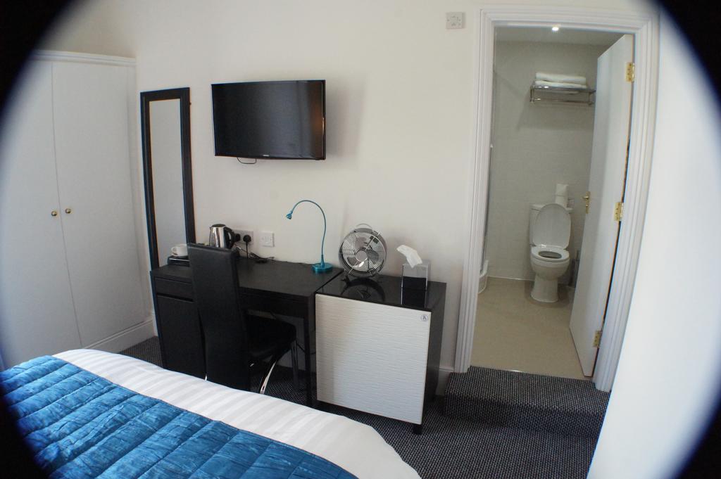 Grand Junction Arms 3*