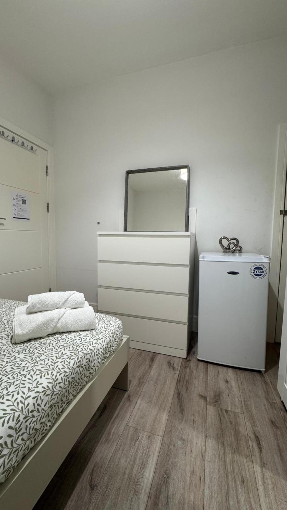 Homestay Double With Access To The Garden London