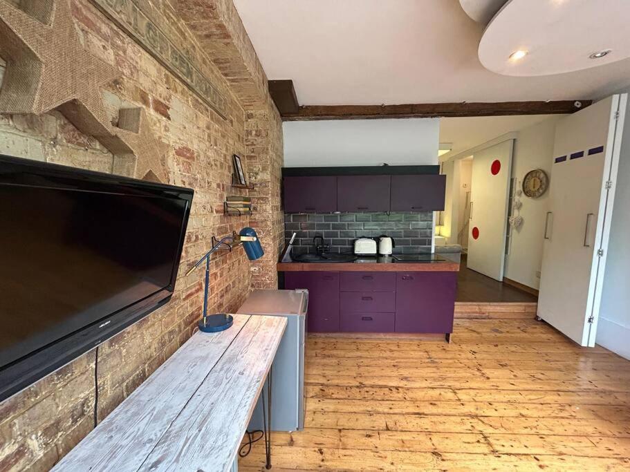 Bright Flat In Islington Apartment London