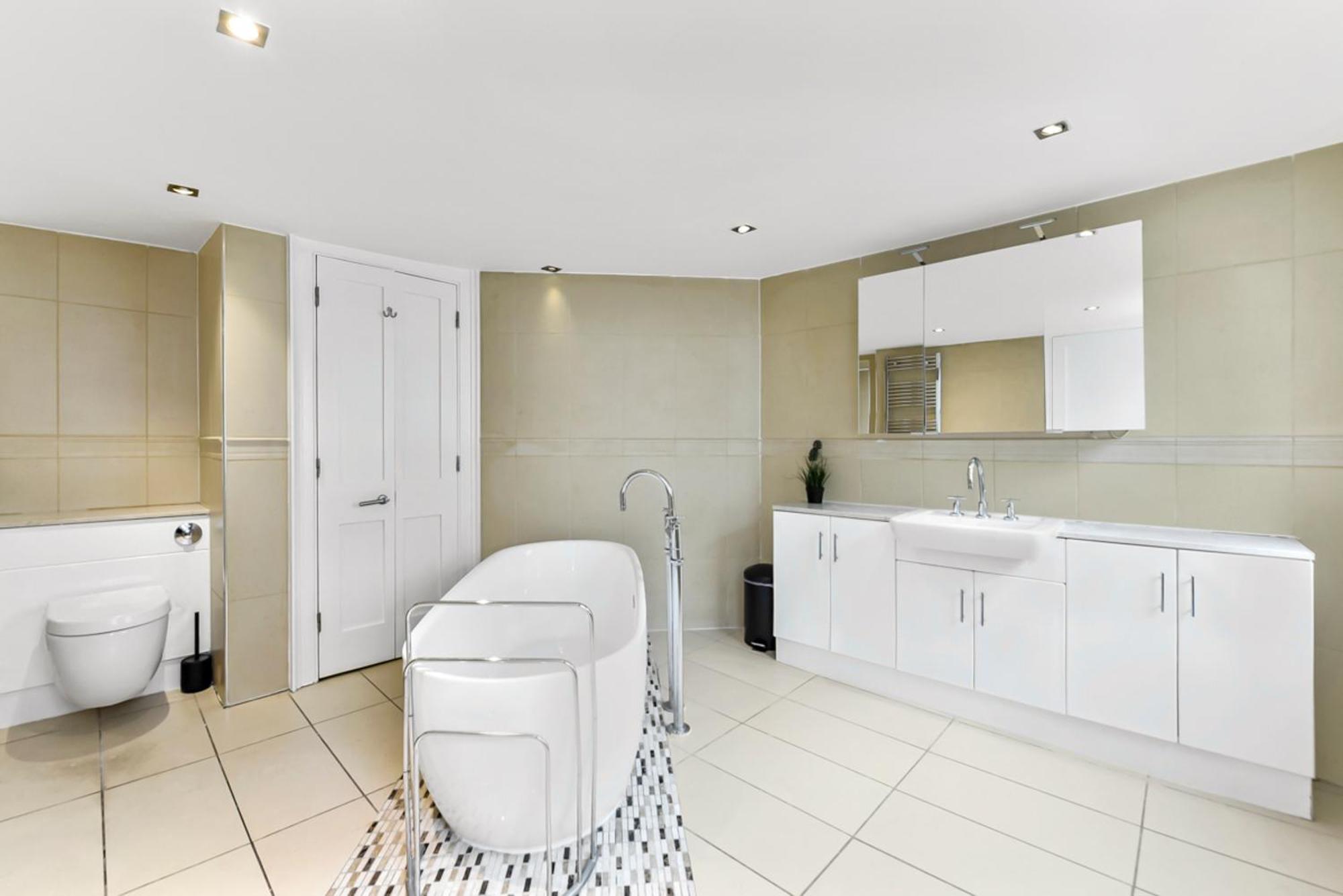 Piccadilly House! Holiday home