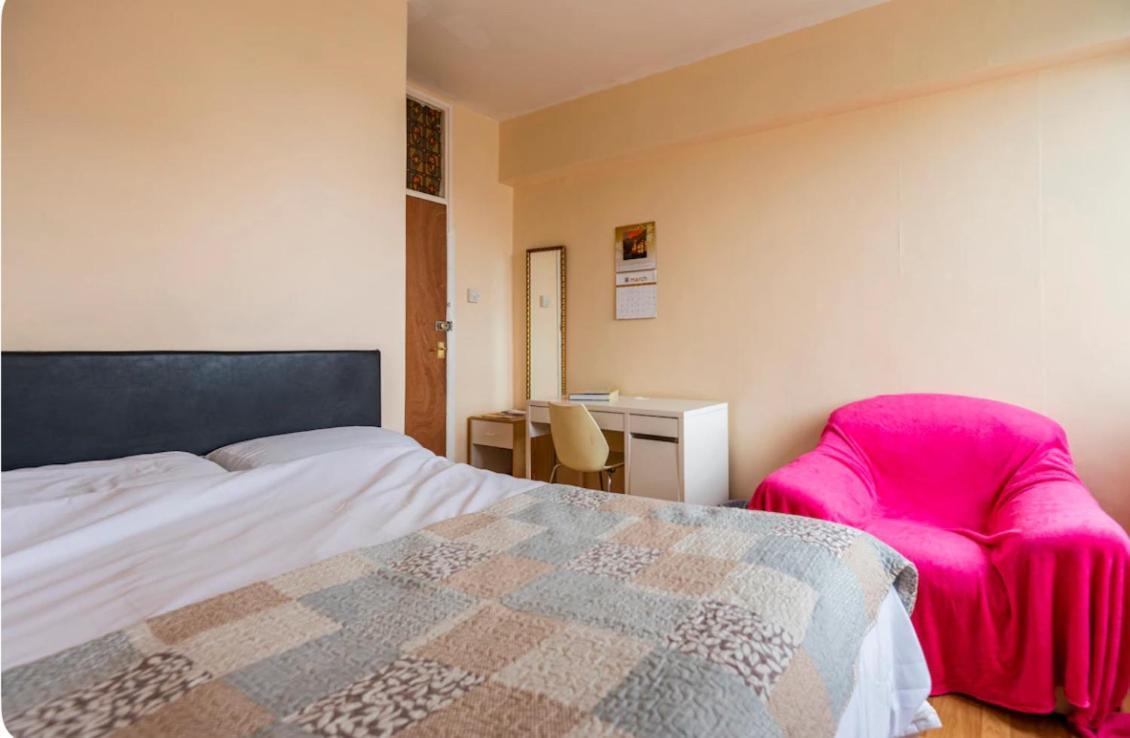 Homestay For Solo Travellers In Euston *