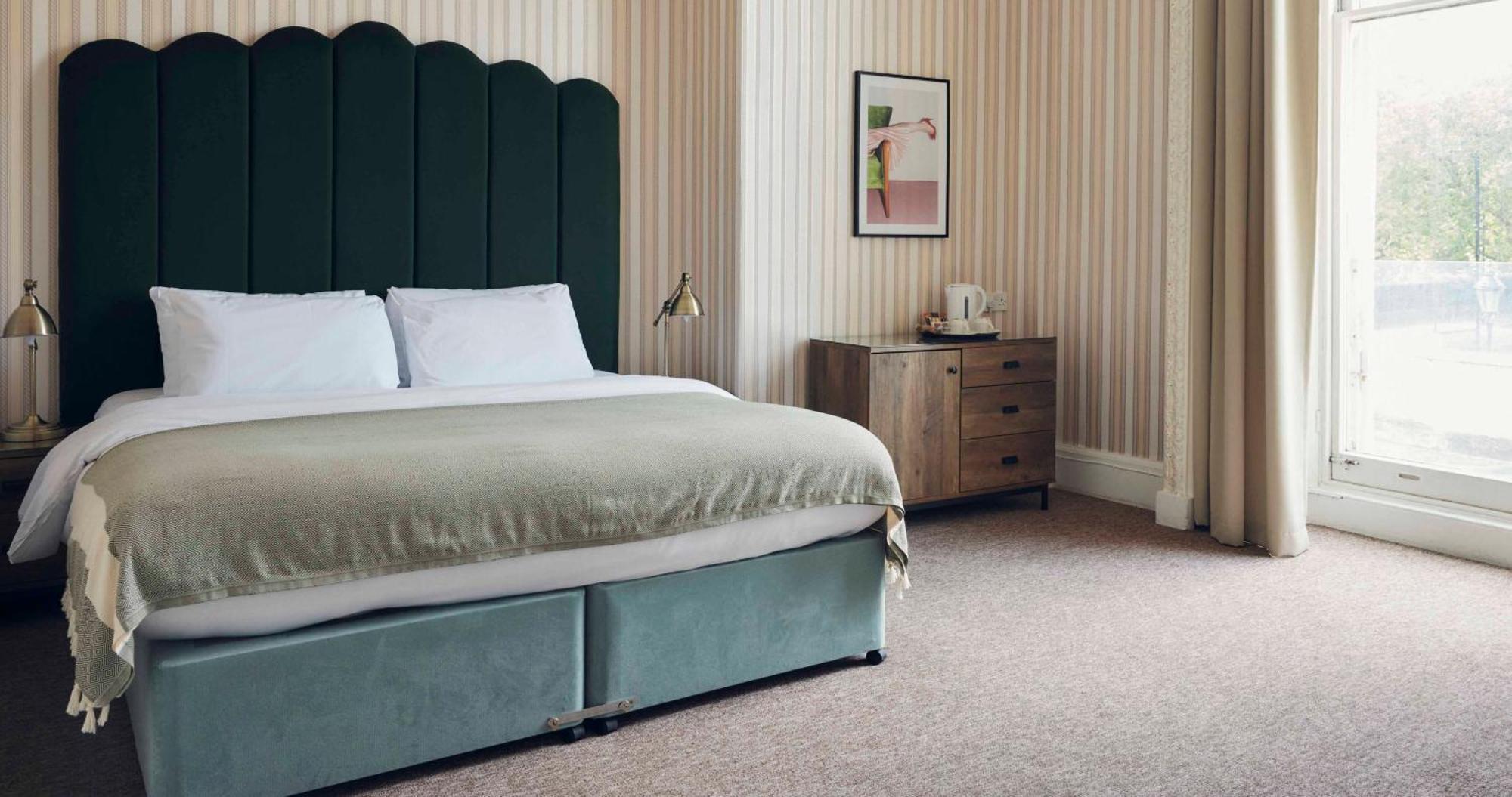 The Columbia 3* London
